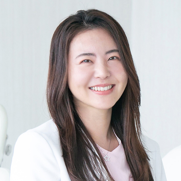 外崎 麻里 医師